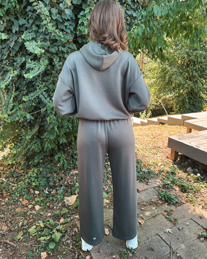 Everyday Straight Leg Pants