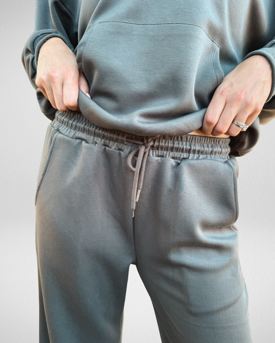 Everyday Straight Leg Pants
